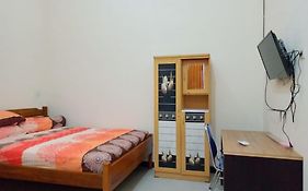 Griya Lestari Xi Surabaya